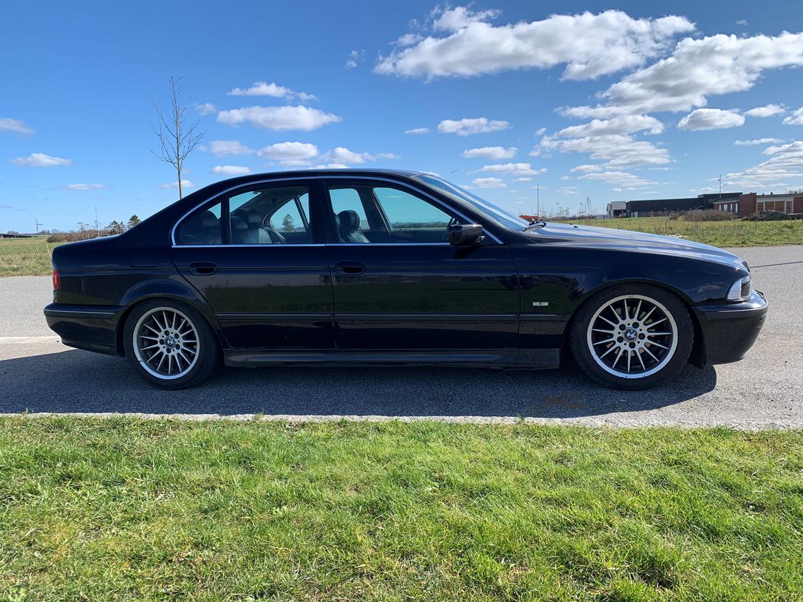 BMW E39 528i billede 5