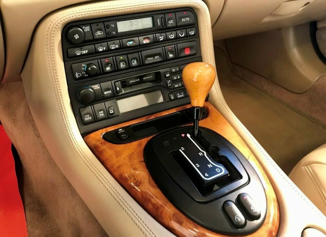 Jaguar XK8 4,0 V8 aut. Cabriolet billede 18