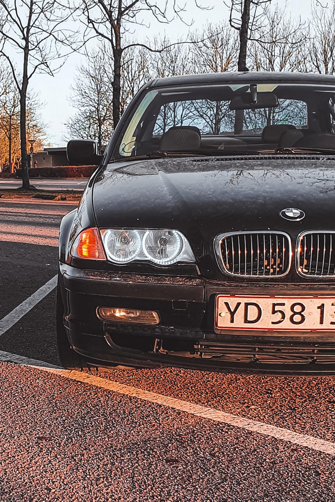 BMW 325i billede 2