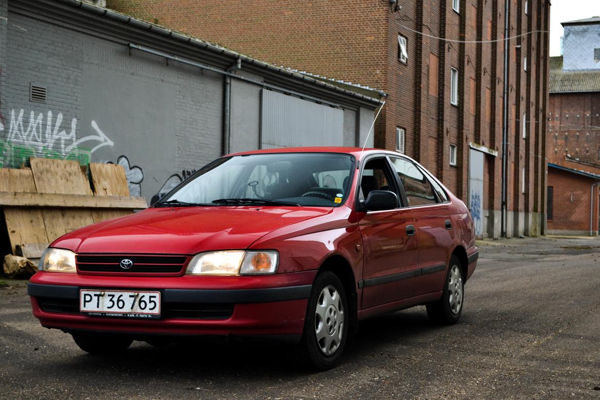 Toyota Carina E 1.6 (SOLGT) billede 3