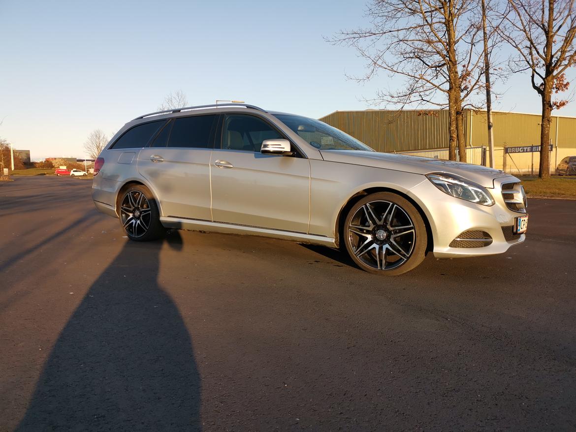 Mercedes Benz E220 billede 4