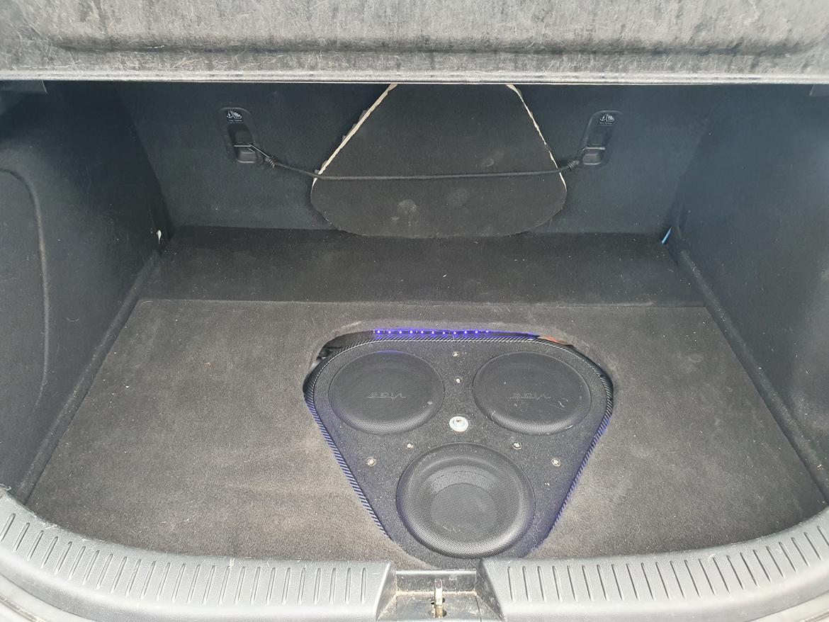 Mazda 3 BK (Bilen er solgt) billede 15