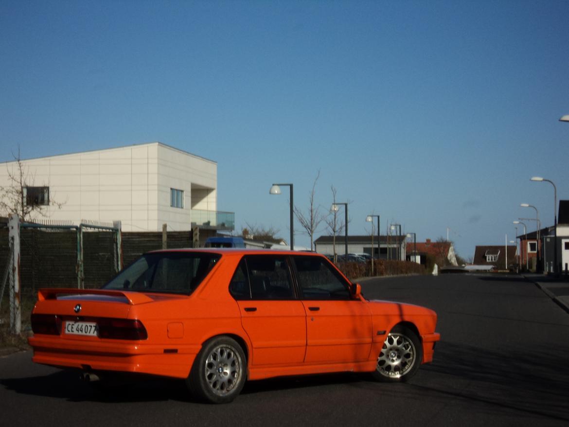 BMW E28 535i billede 3