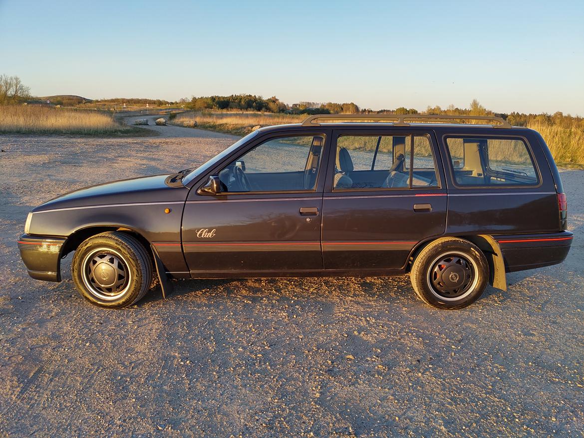 Opel Kadett E Caravan Club 1.6Si - 2020 billede 6