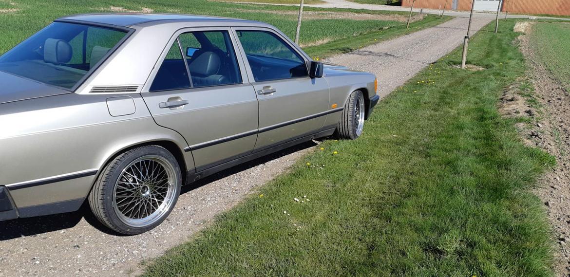 Mercedes Benz w201 190E billede 14