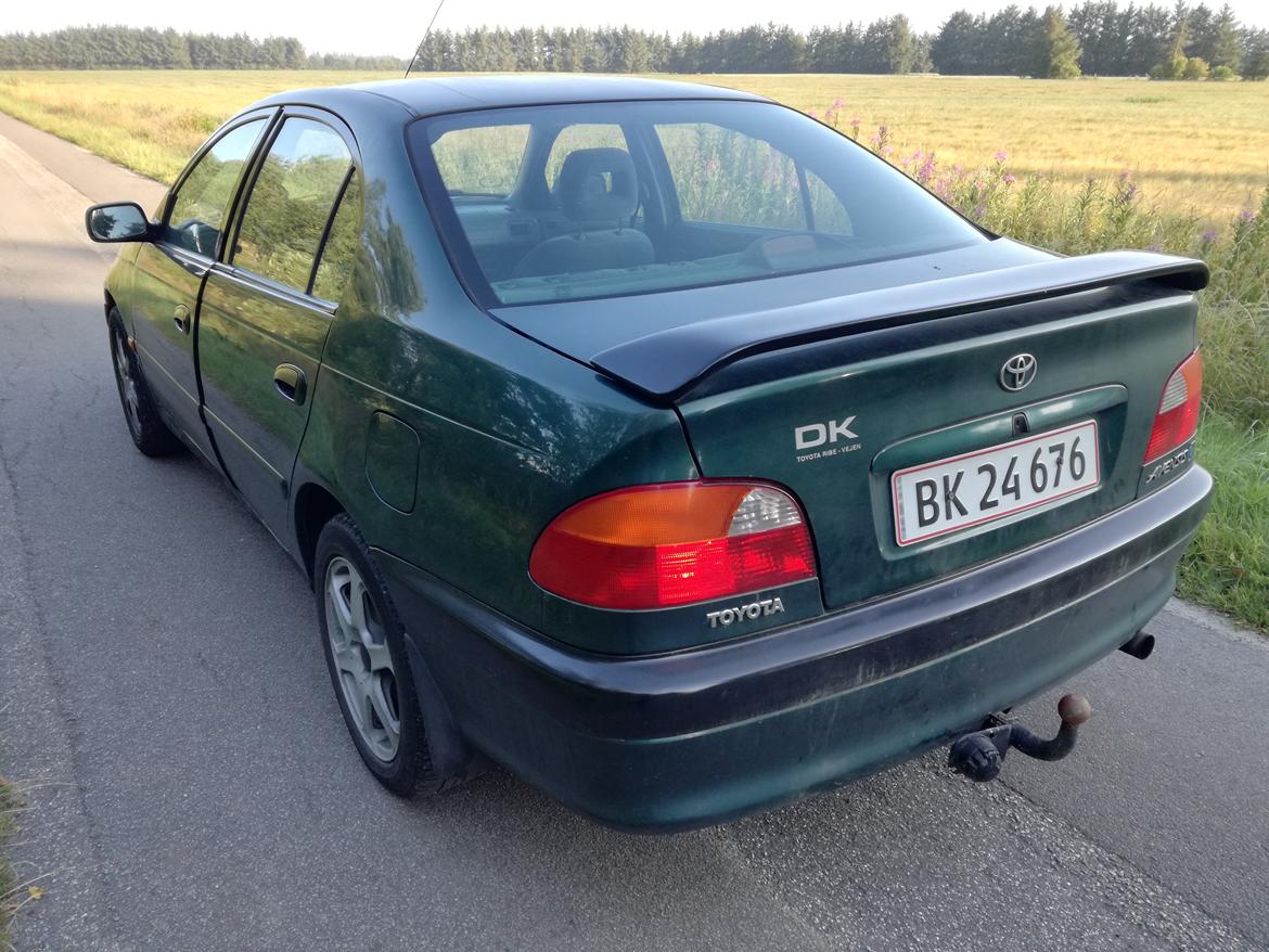 Toyota Avensis T22 billede 6