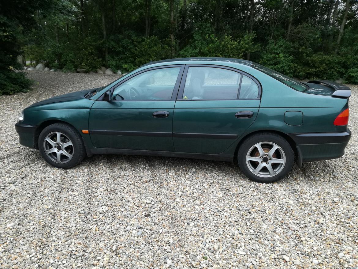 Toyota Avensis T22 billede 7