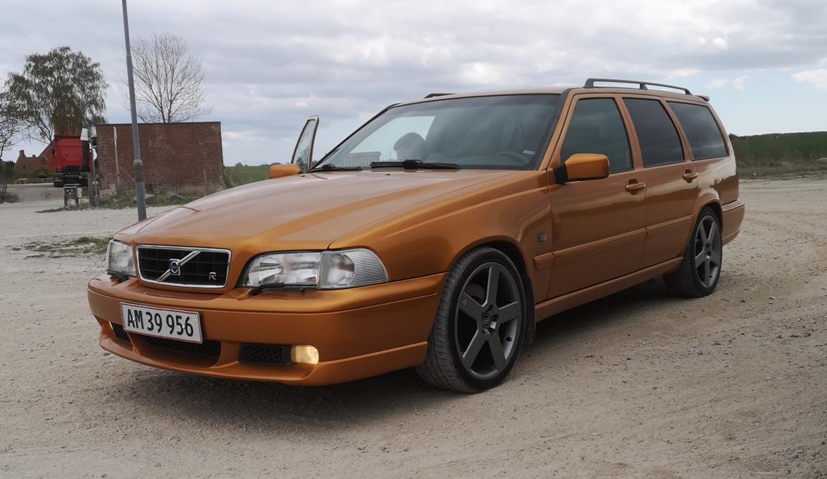 Volvo V70R billede 1