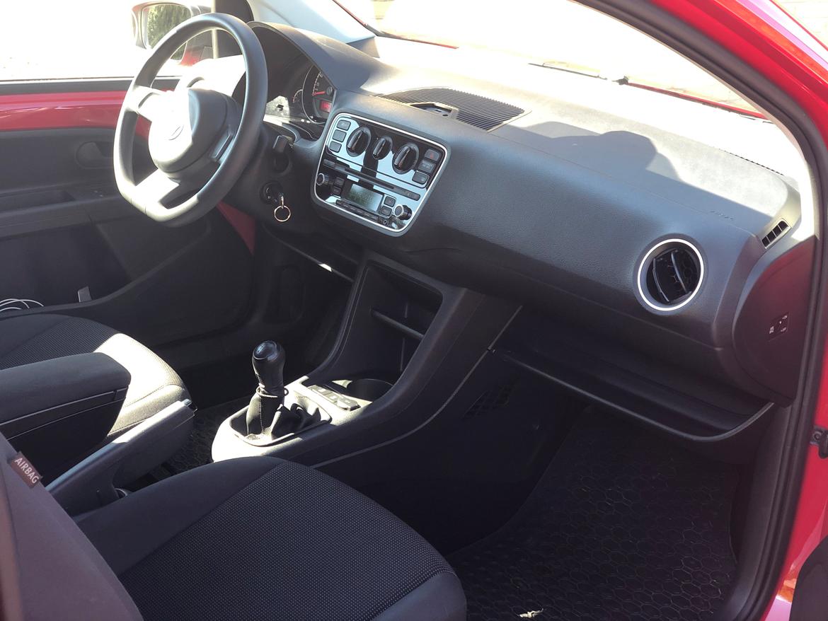 VW UP! 1.0 MPI 3dr billede 4