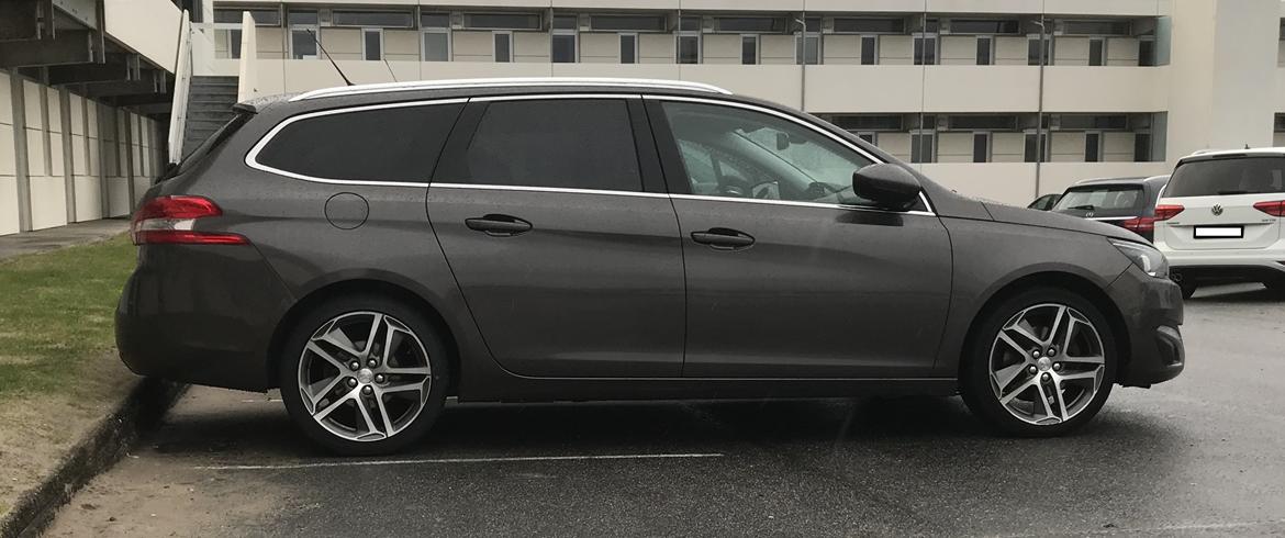 Peugeot 308 Allure SW 2.0 BlueHDI EAT6 billede 4