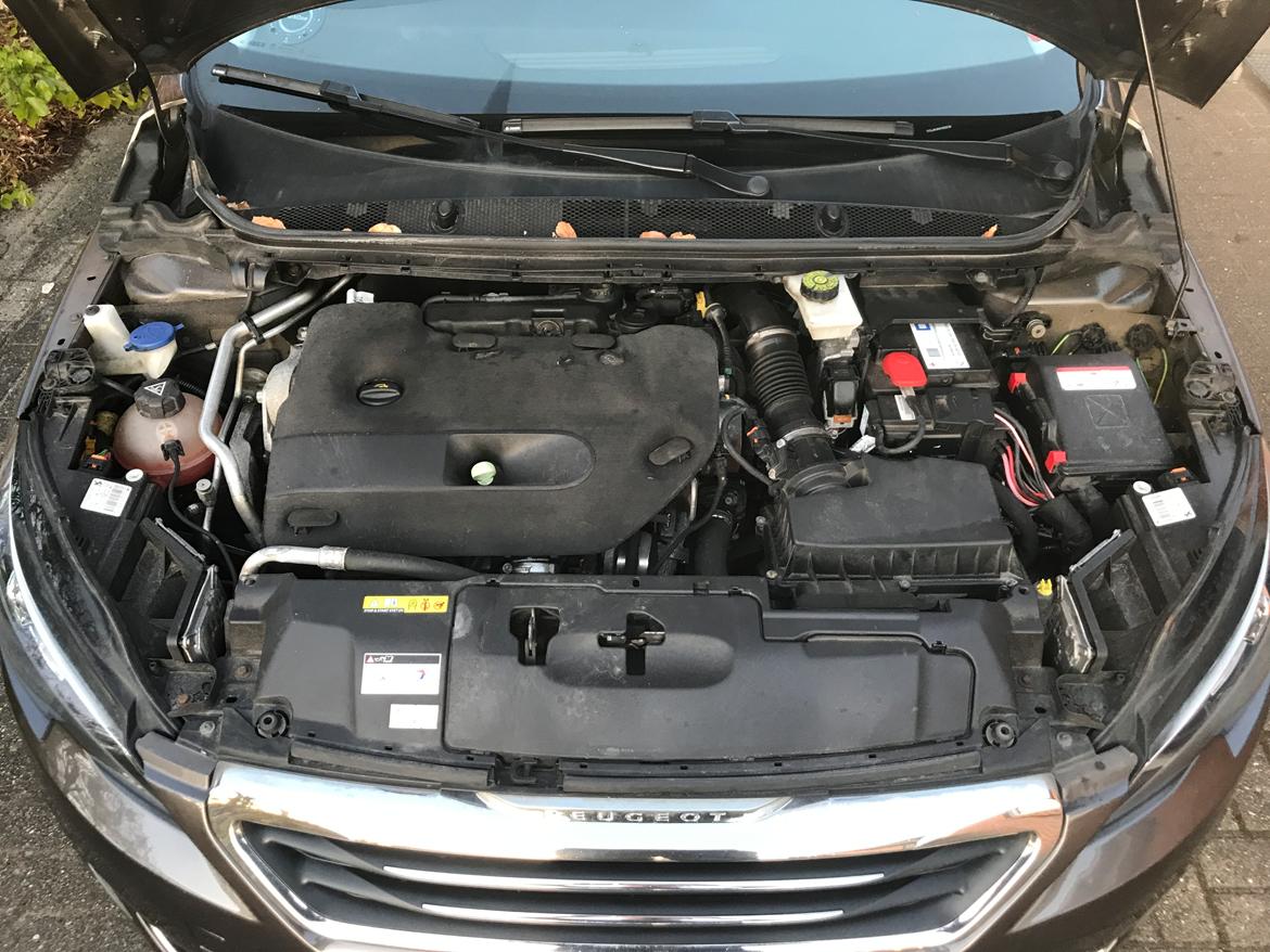 Peugeot 308 Allure SW 2.0 BlueHDI EAT6 billede 13