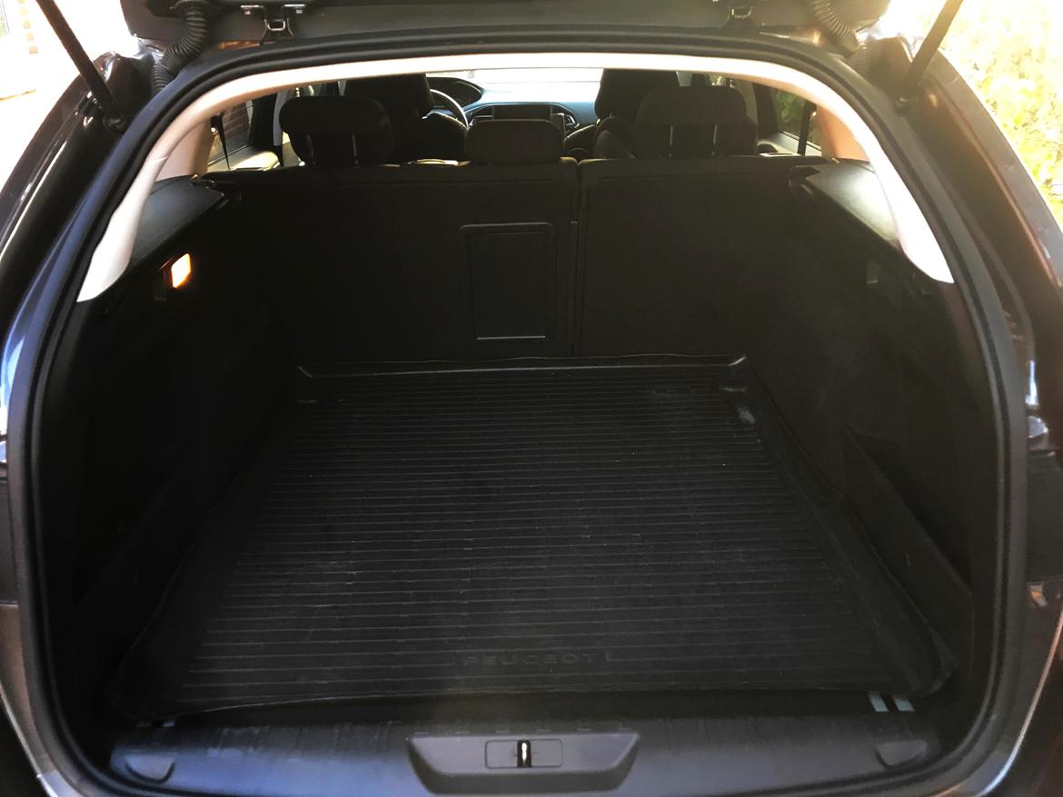 Peugeot 308 Allure SW 2.0 BlueHDI EAT6 billede 12