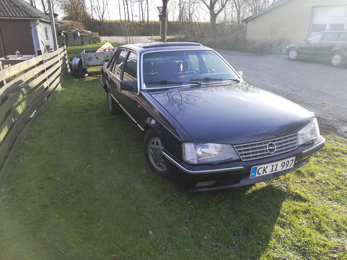 Opel Senator a2 solgt  billede 1