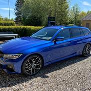 BMW 330i Touring M-Sport Steptronic