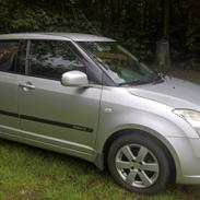 Suzuki Swift 1,3