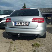 Audi A6 Avant quattro
