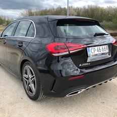 Mercedes Benz A200d AMG-Line