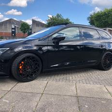 Seat Leon ST Cupra 290