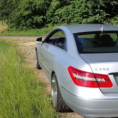Mercedes Benz w207 E250