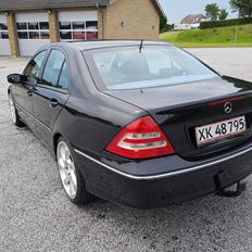 Mercedes Benz c320 Avantgarde 