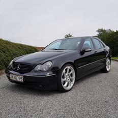 Mercedes Benz c320 Avantgarde 
