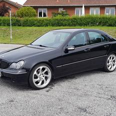 Mercedes Benz c320 Avantgarde 