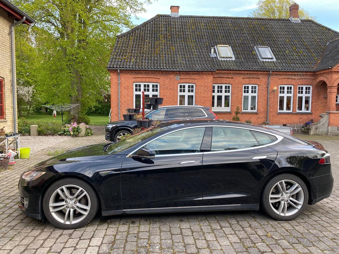 Tesla Model S 85D - Tessa billede 3