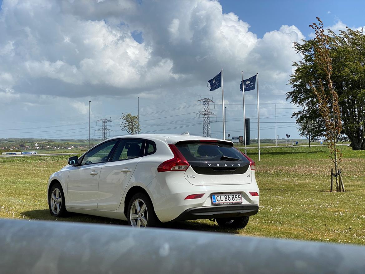 Volvo V40 2.0 D2 billede 2