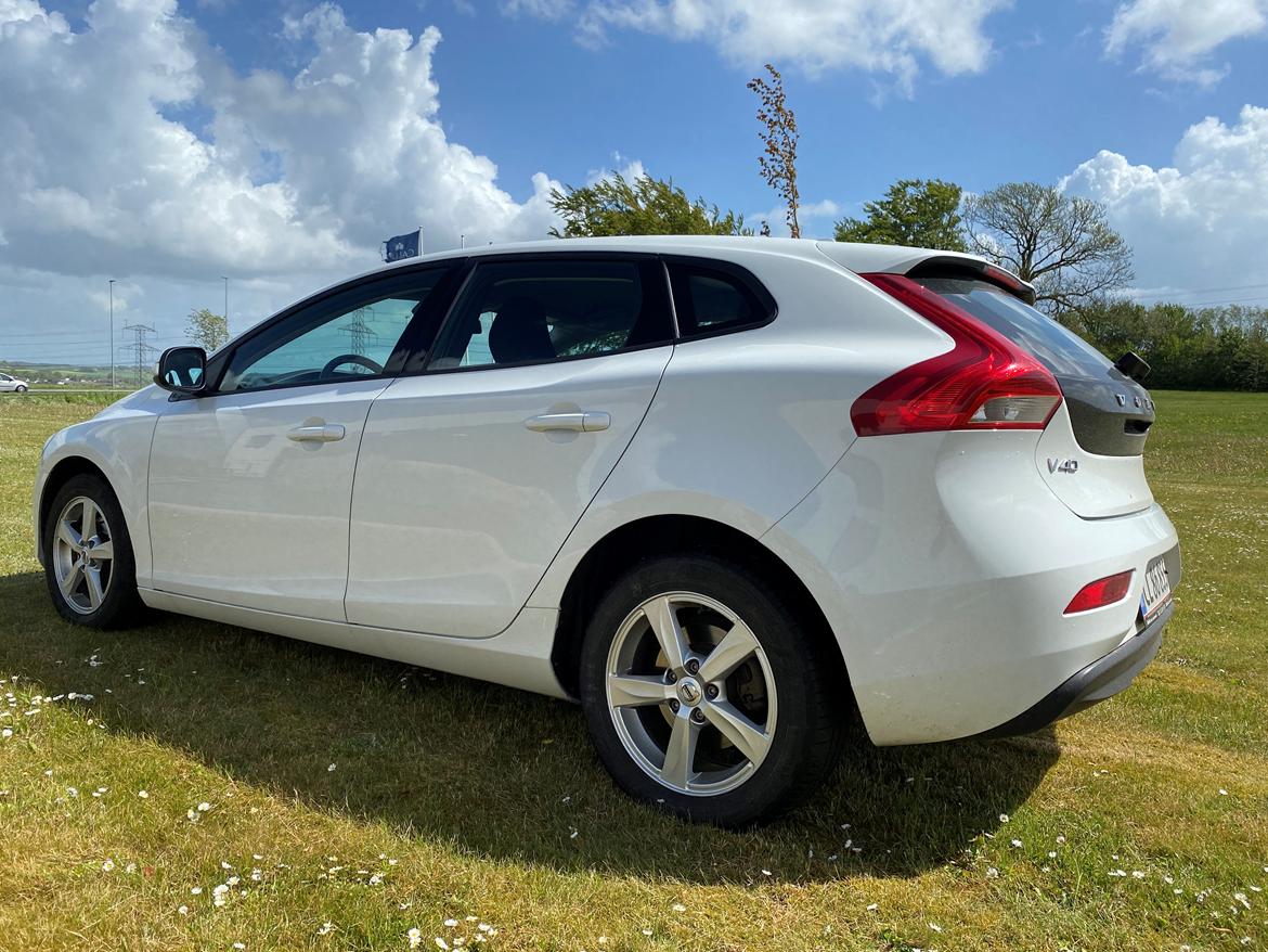 Volvo V40 2.0 D2 billede 17