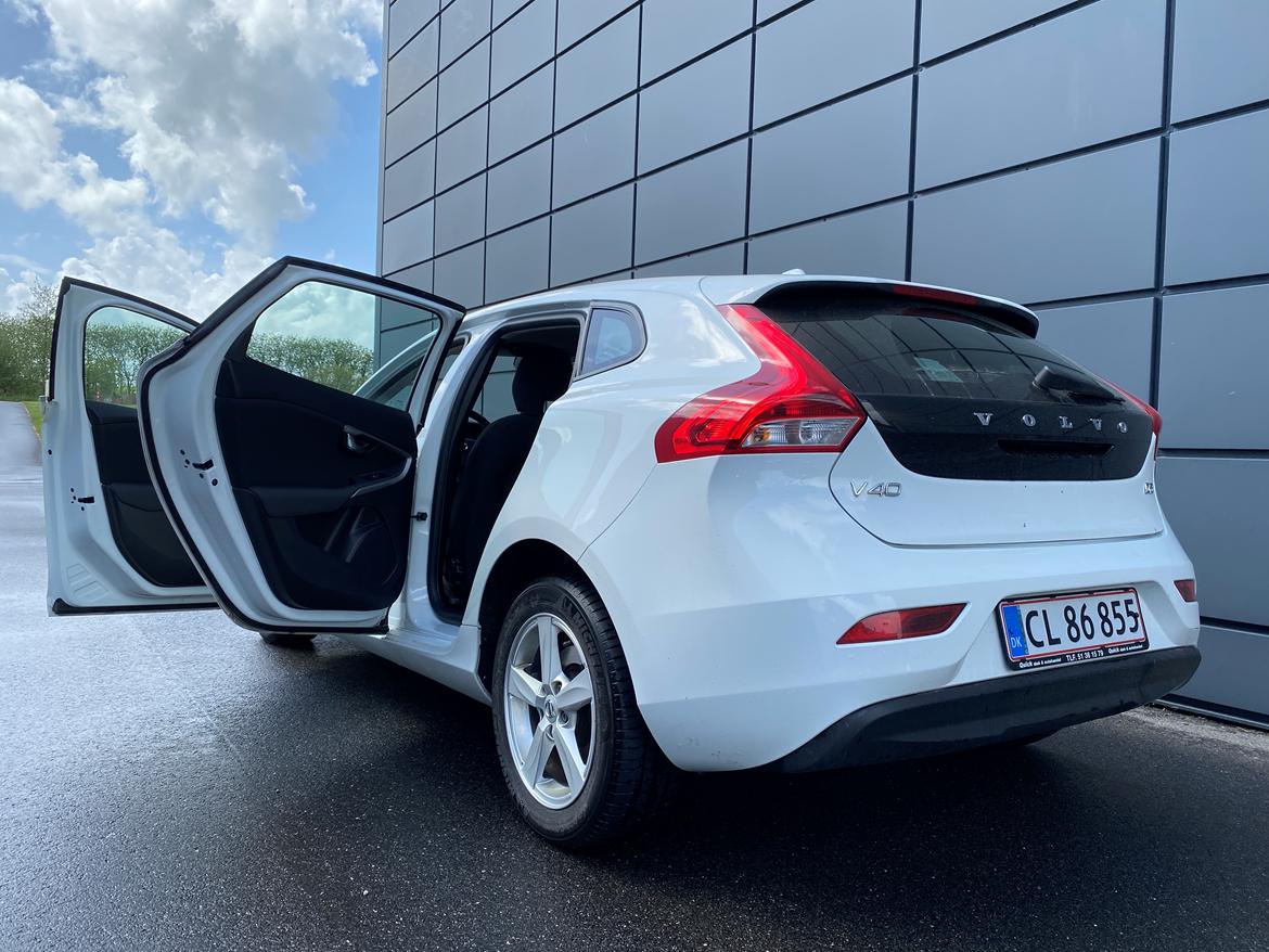 Volvo V40 2.0 D2 billede 35