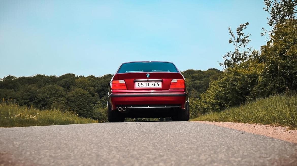 BMW E36 320i Sedan (SOLGT)  billede 16