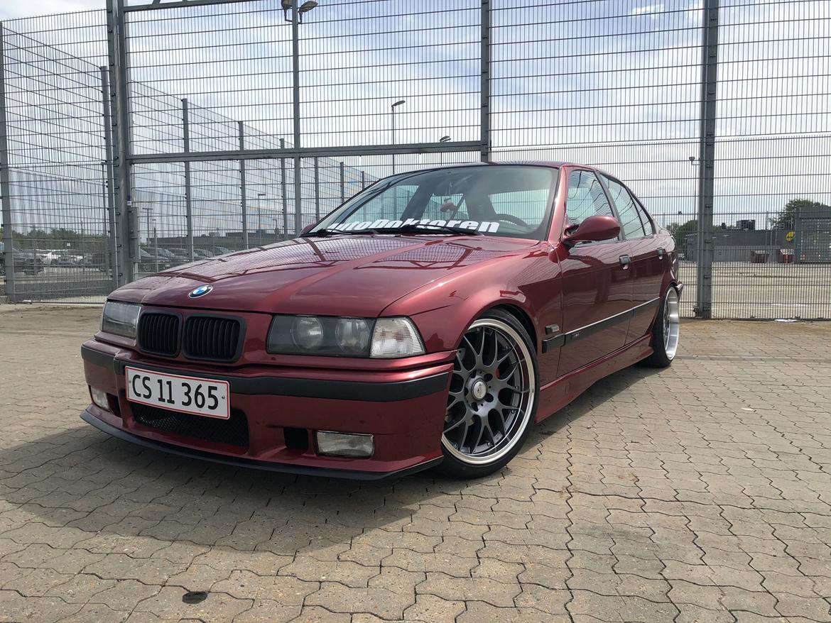 BMW E36 320i Sedan (SOLGT)  billede 34