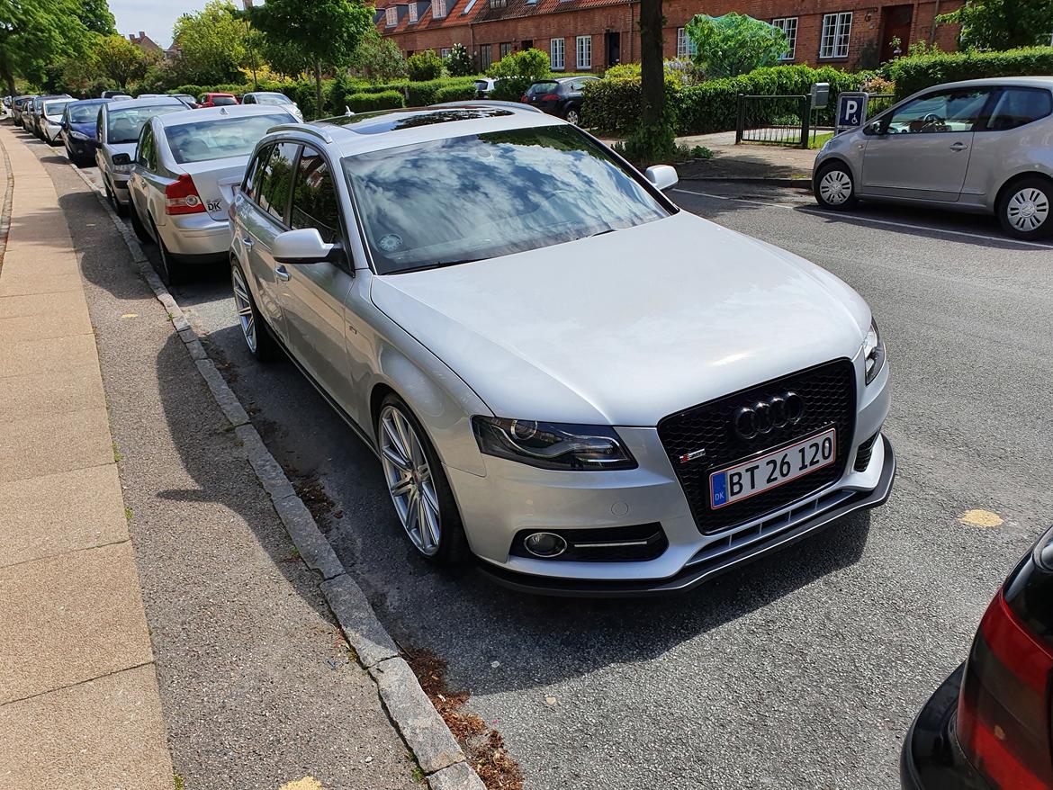 Audi A4 Avant B8 S-line med Panorama ( TIDL BIL ) billede 3