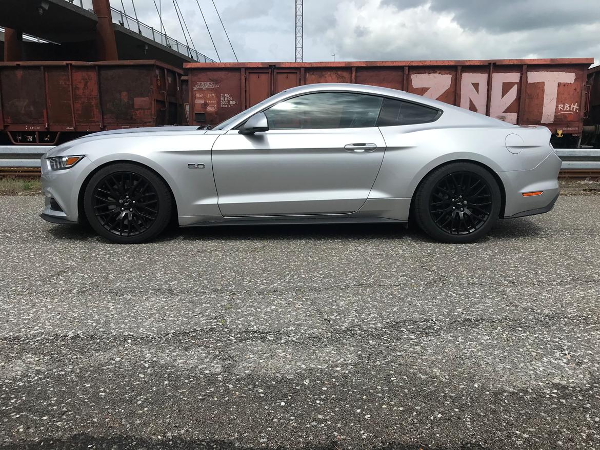 Ford Mustang GT billede 2