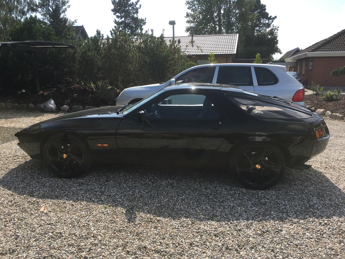 Porsche 928S billede 5