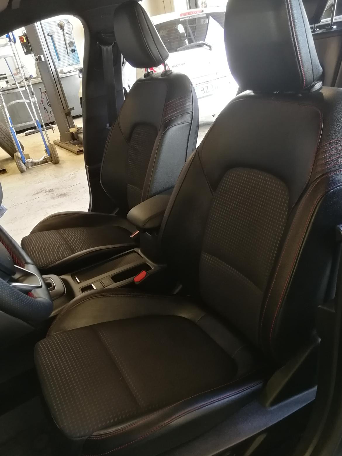 Ford Focus stc. ST-line business billede 9