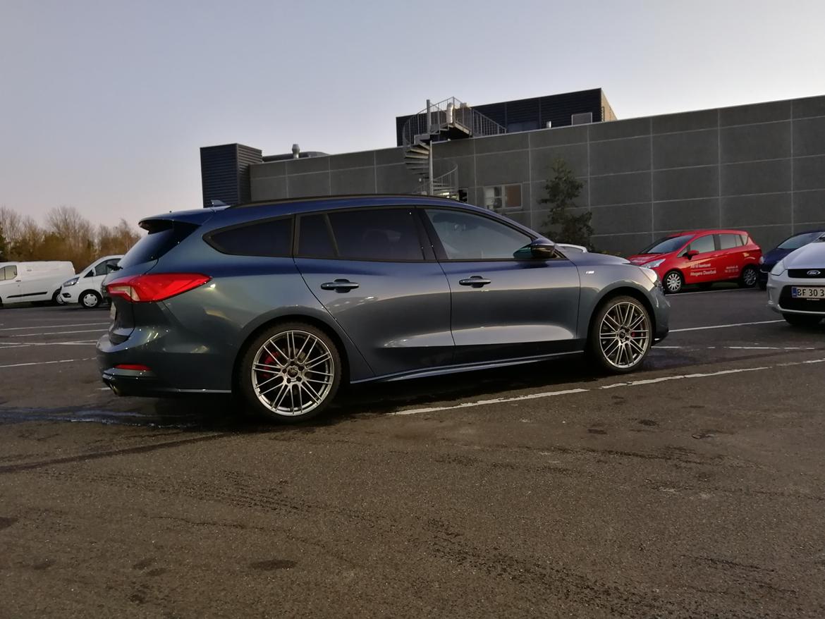Ford Focus stc. ST-line business billede 5