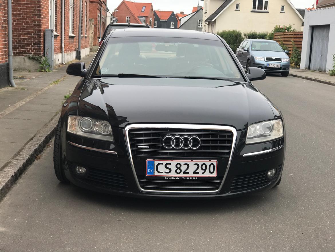 Audi A8 Quattro billede 6
