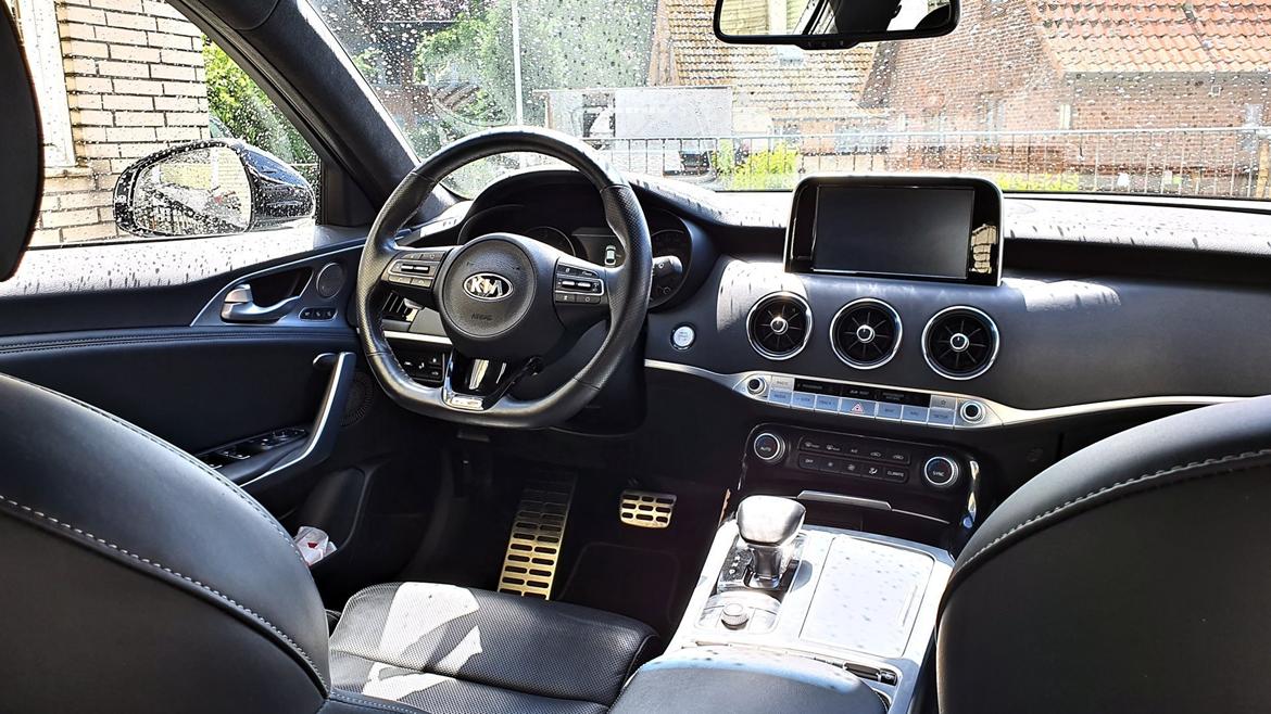 Kia Stinger 2.2 CRDi GT-Line RWD billede 16