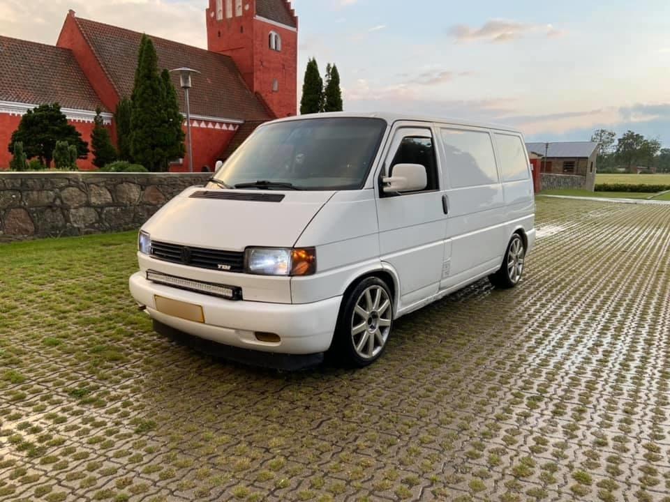 VW Transporter t4 billede 2