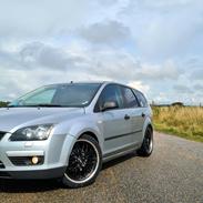 Ford Focus II Turnier 1,6 TDCI - "Familie vognen"