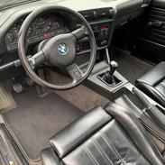 BMW E30 325i 12V ORIGINAL M-TECH 2
