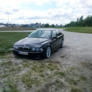 BMW E39 540i - Individual