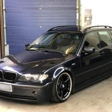 BMW E46 330D touring steptronic 
