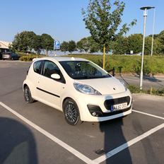 Peugeot 107 +3d