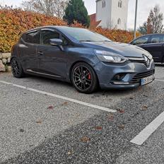 Renault Clio IV "Trophy Line"