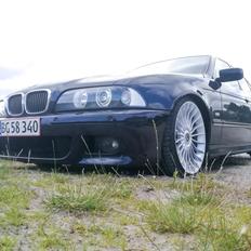 BMW E39 540i - Individual