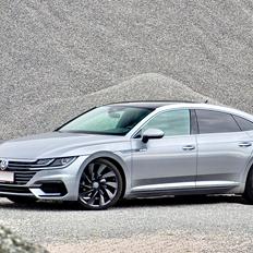 VW Arteon R-Line