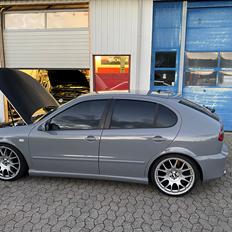 Seat Leon Cupra R