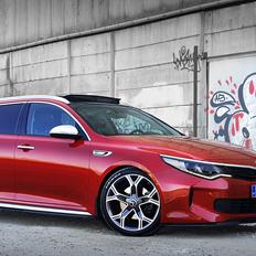 Kia Optima SW phev